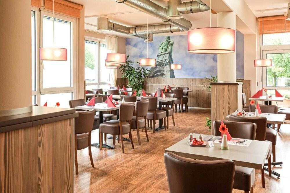 Hotel Kassel-industriepark 2*