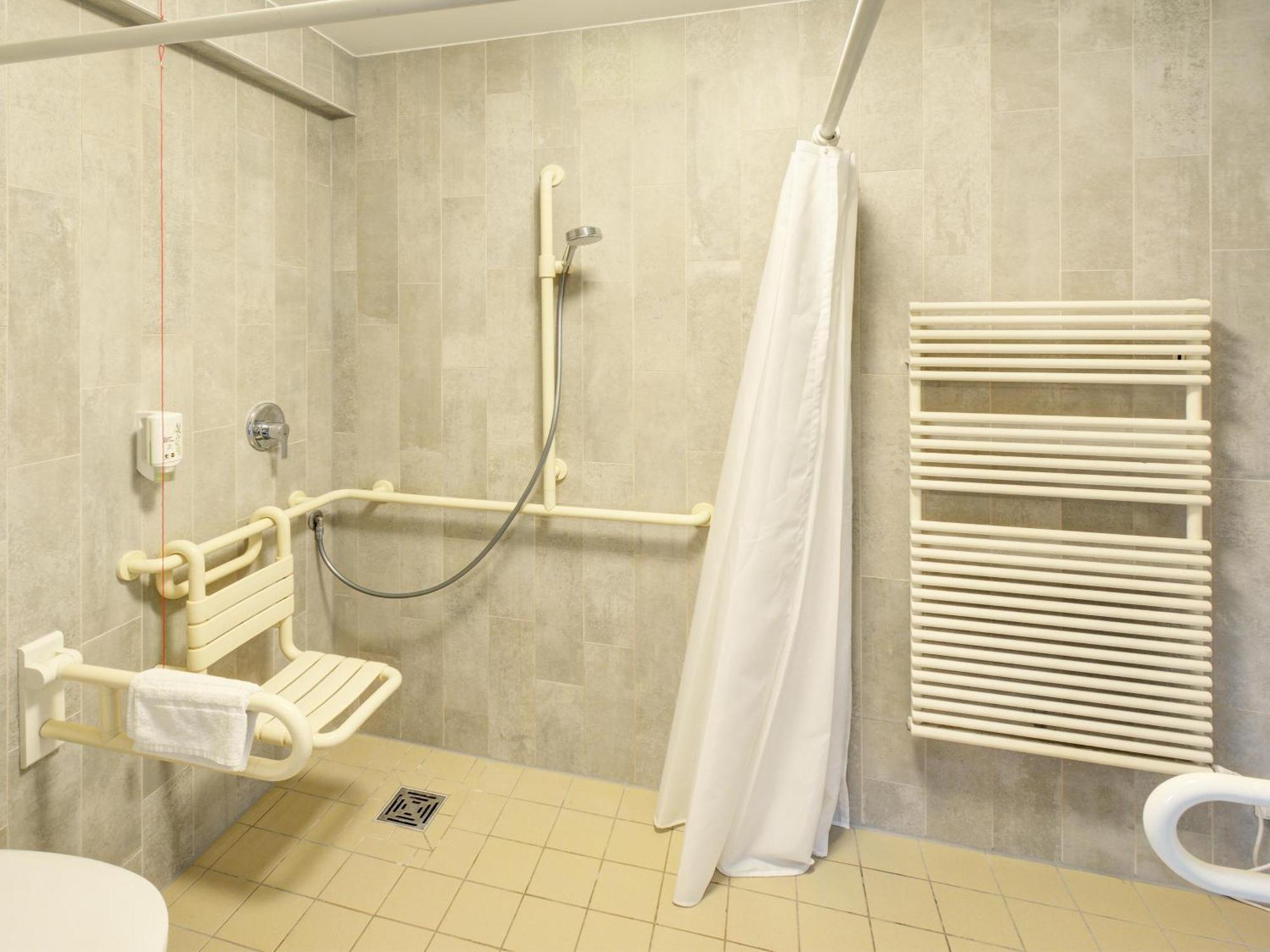 Hotel Kassel-industriepark 2*